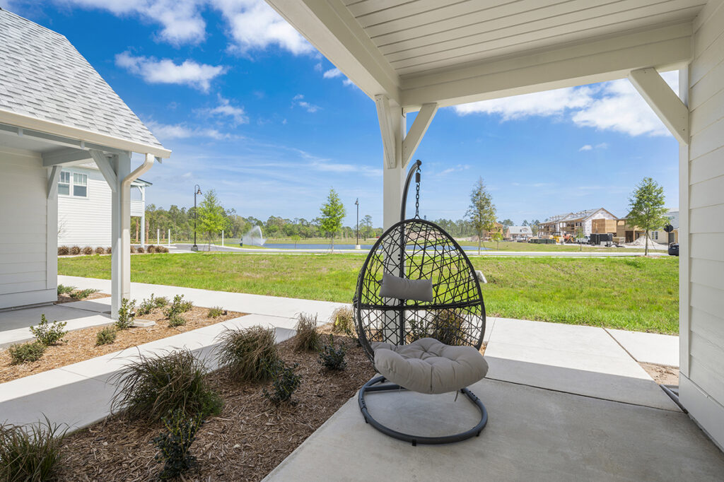 Outdoor Green Spaces - Tampa Apartments